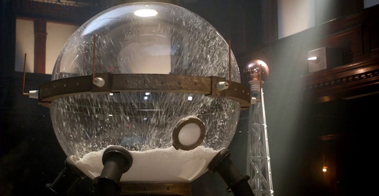 The Great Intelligence's snowglobe in Dr Walter Simeon's institute. (TV: The Snowmen)